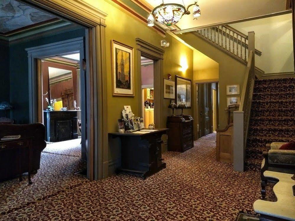 Stone Gables Inn クリーブランド エクステリア 写真